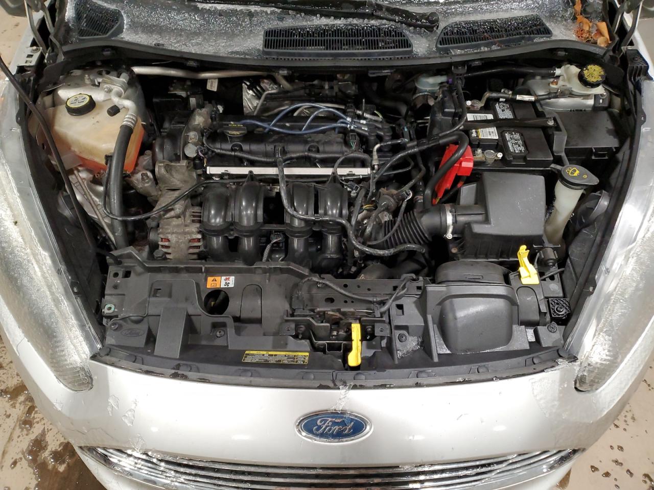 2014 Ford Fiesta - Image 11