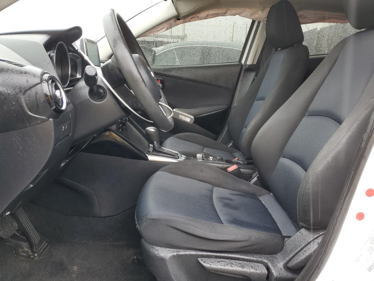 2017 Toyota Yaris - Image 7