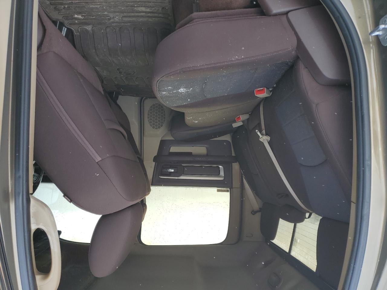 2014 RAM 2500 - Image 10