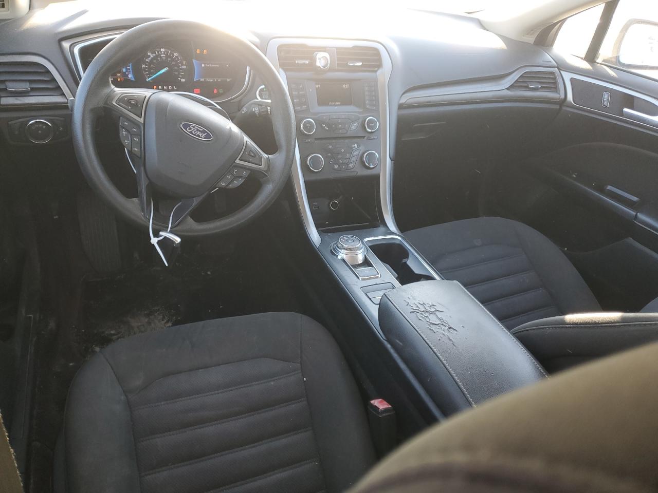2017 Ford Fusion - Image 8