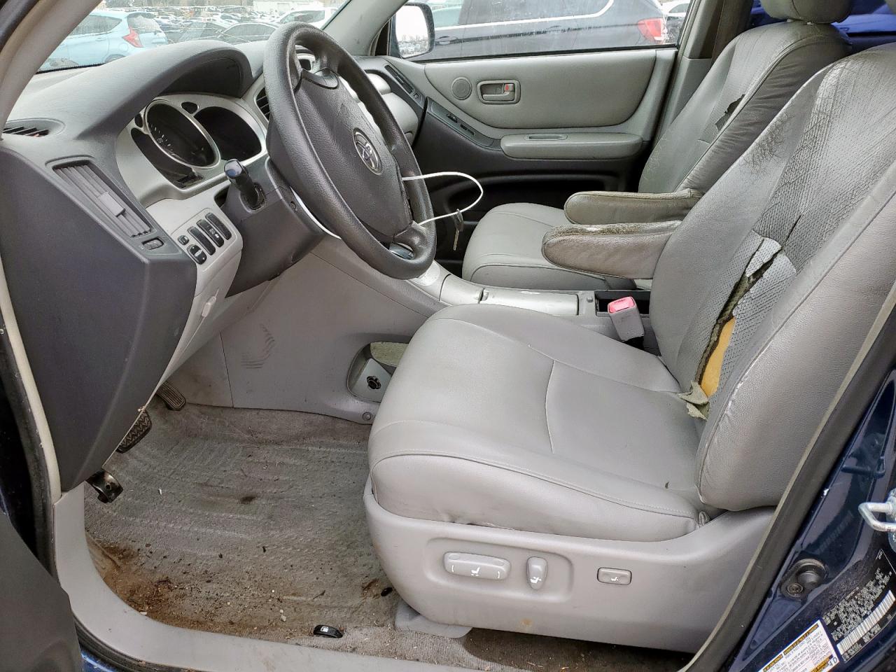 2005 Toyota Highlander - Image 7
