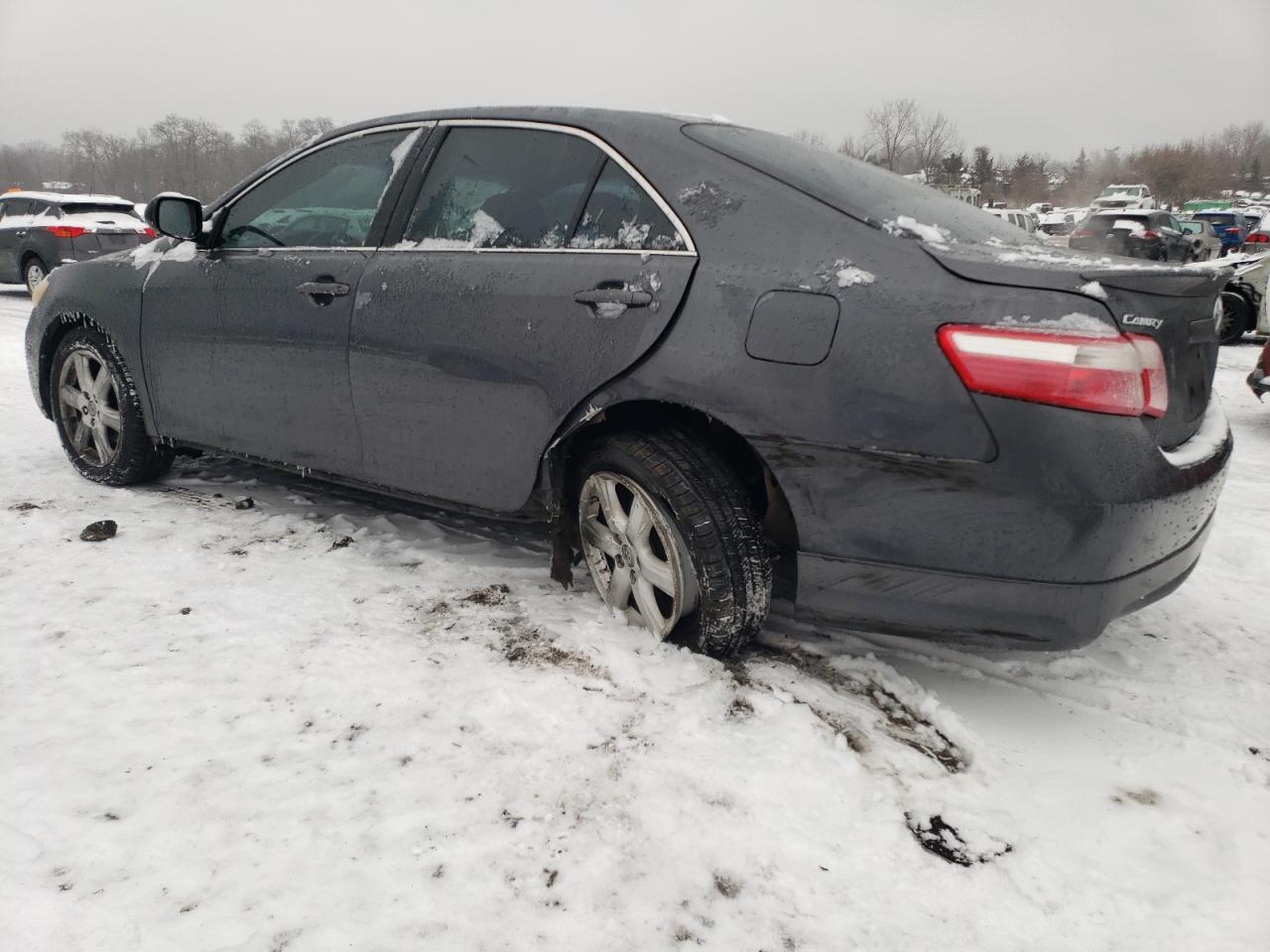 2009 Toyota Camry - Image 2
