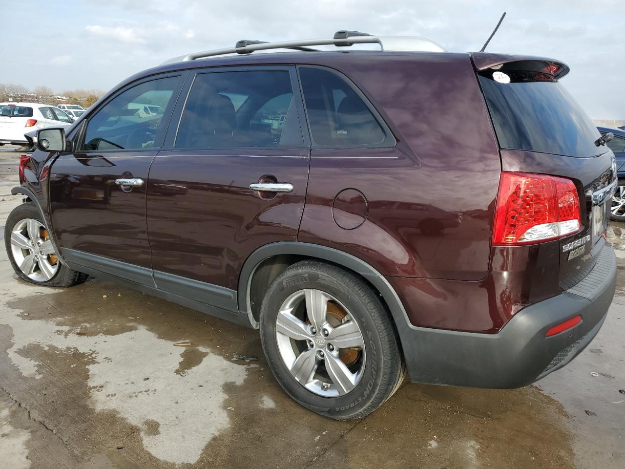 2012 Kia Sorento - Image 2