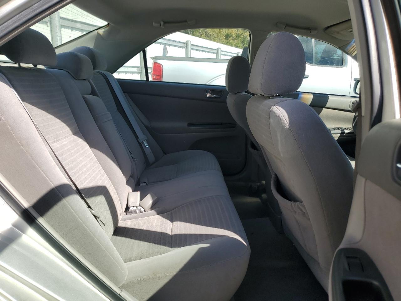 2006 Toyota Camry - Image 10