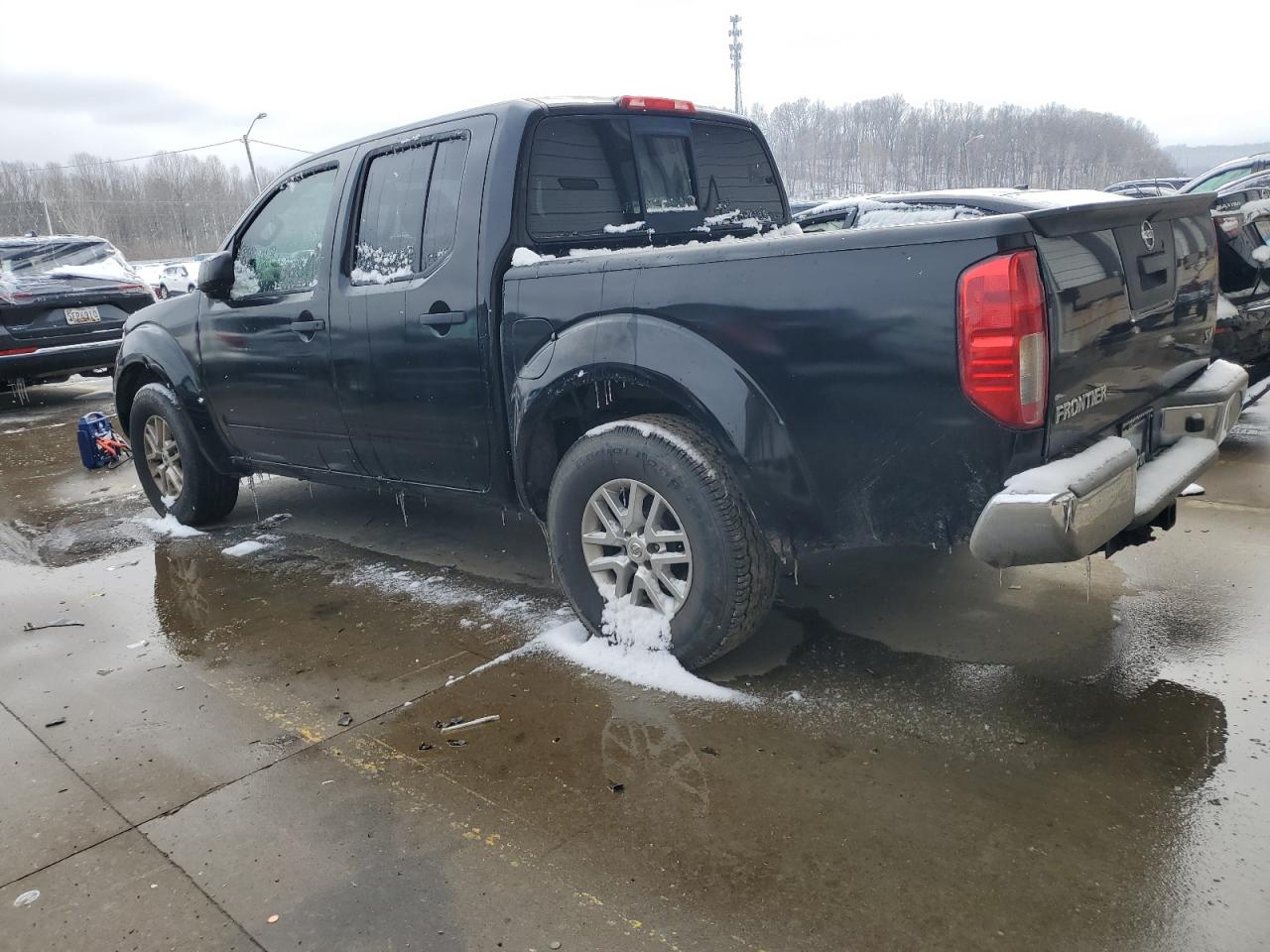 2015 Nissan Navara (Frontier) - Image 2