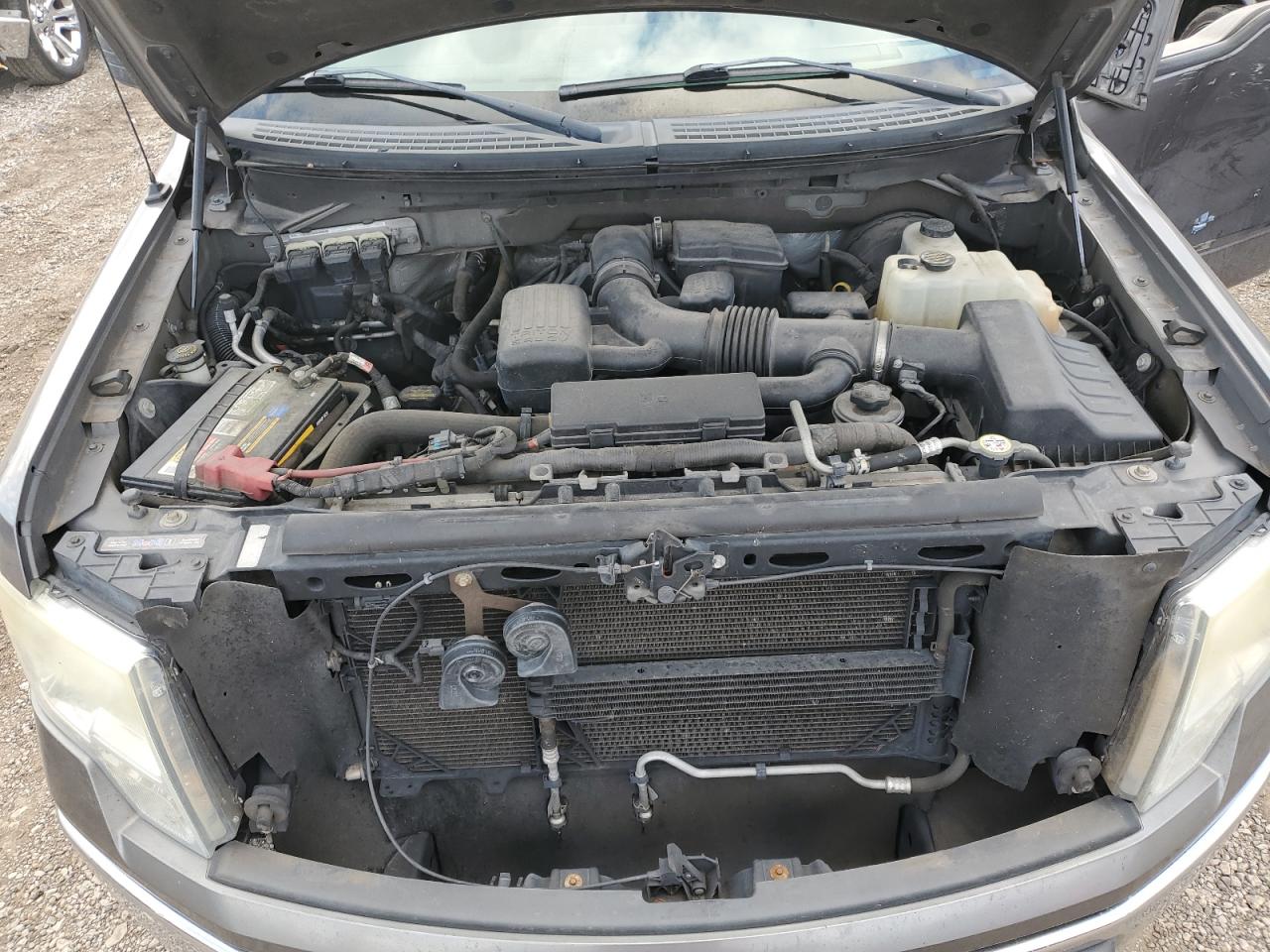 2010 Ford F-150 - Image 11