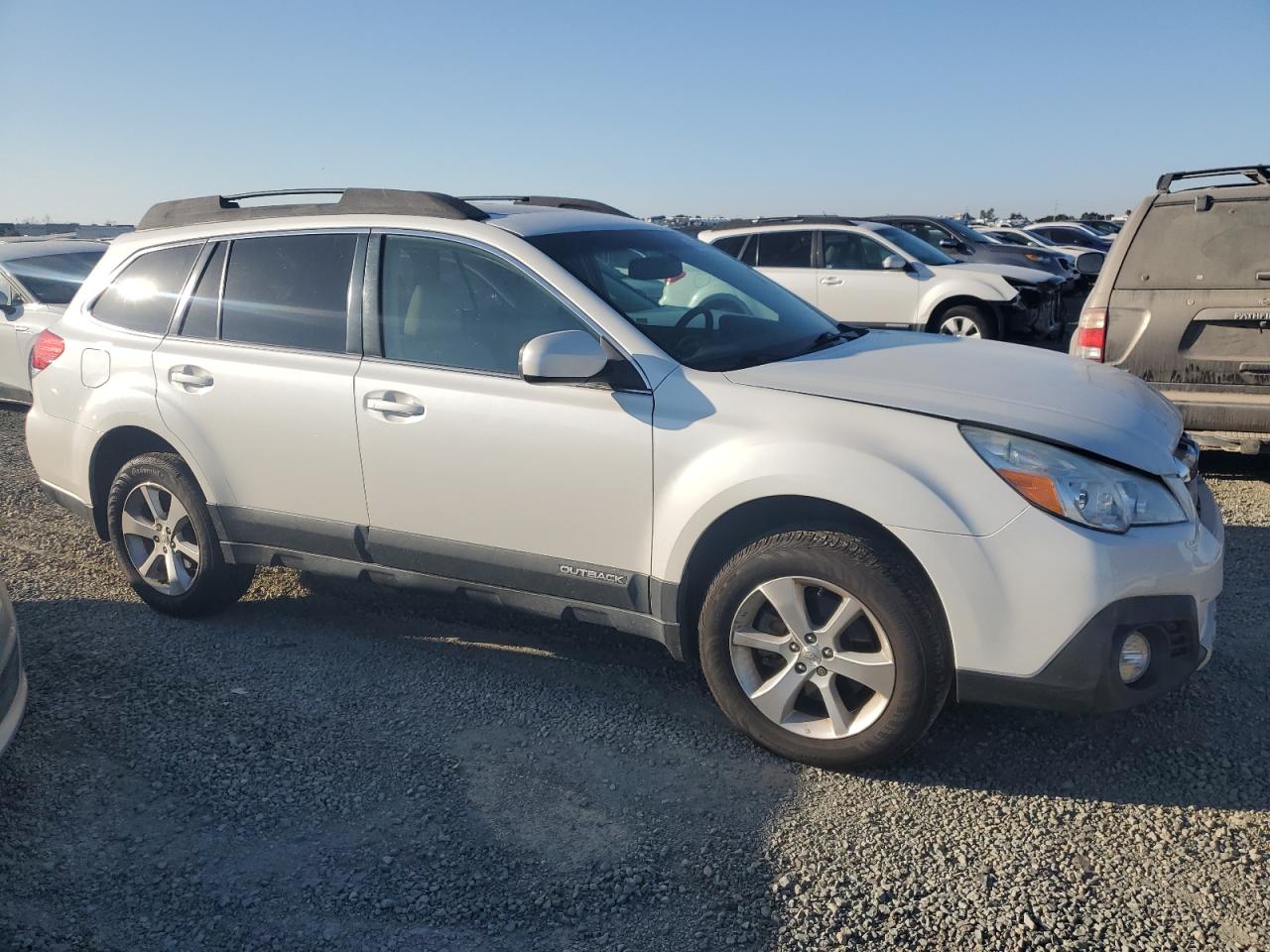 2013 Subaru Outback - Image 4