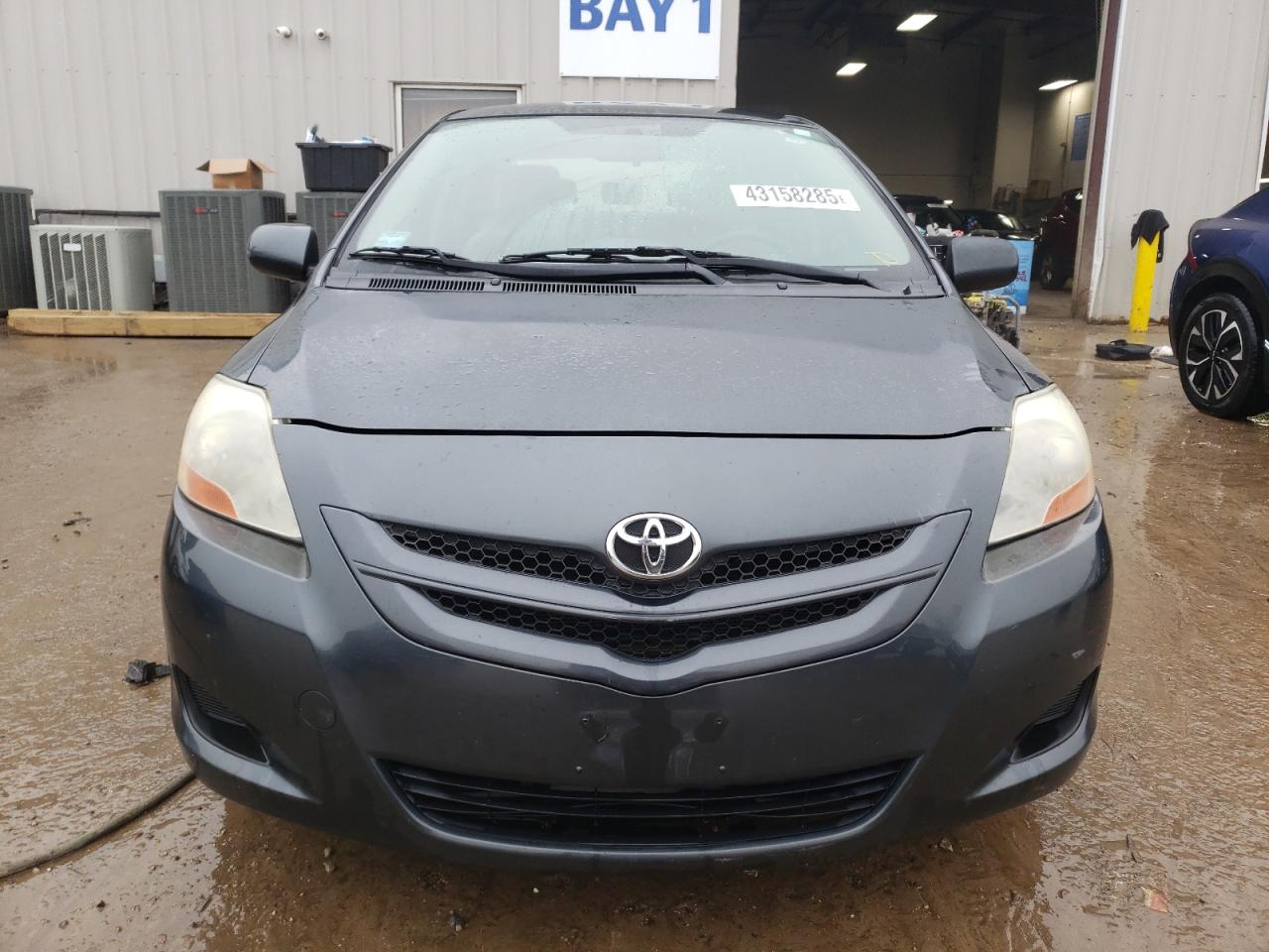 2007 Toyota Yaris - Image 5
