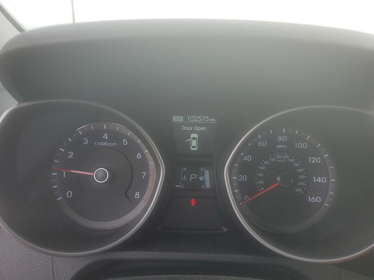 2014 Hyundai Elantra - Image 9
