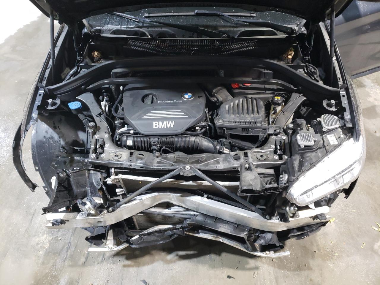 2016 BMW X1 - Image 12