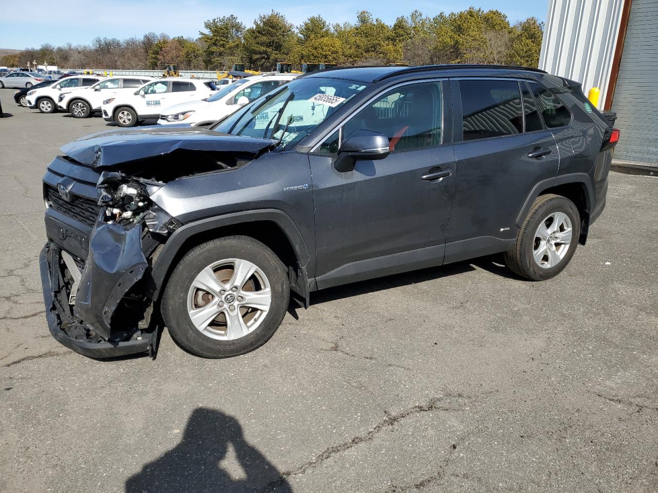 2020 Toyota RAV 4 - Image 1