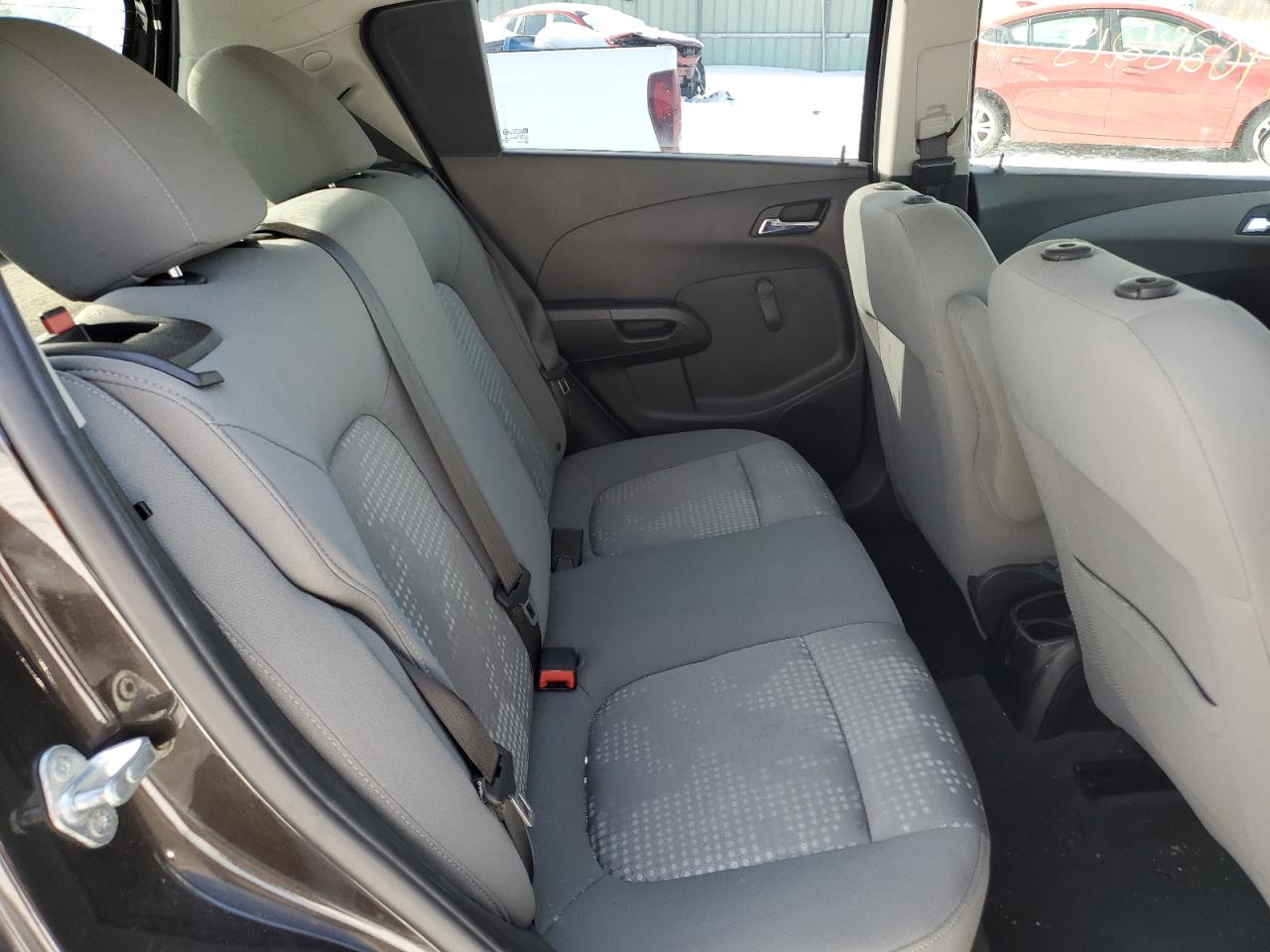 2014 Chevrolet Sonic - Image 10