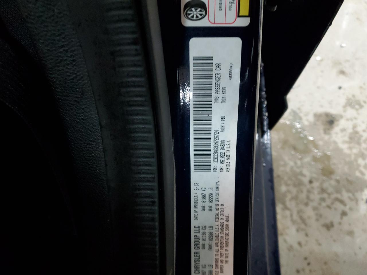 2013 Chrysler 200 - Image 15