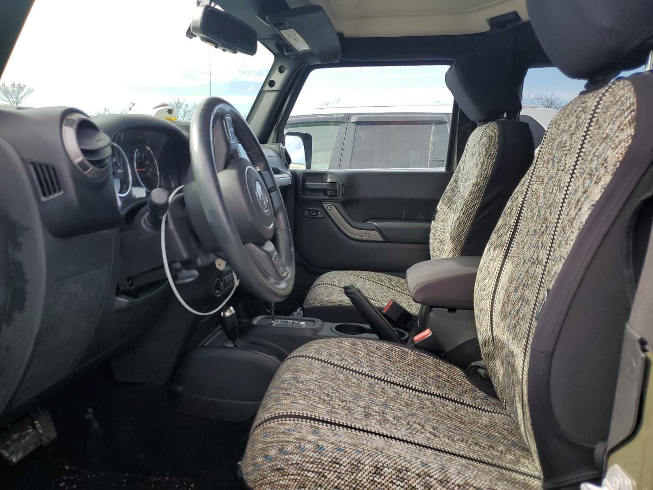 2015 Jeep Wrangler - Image 7