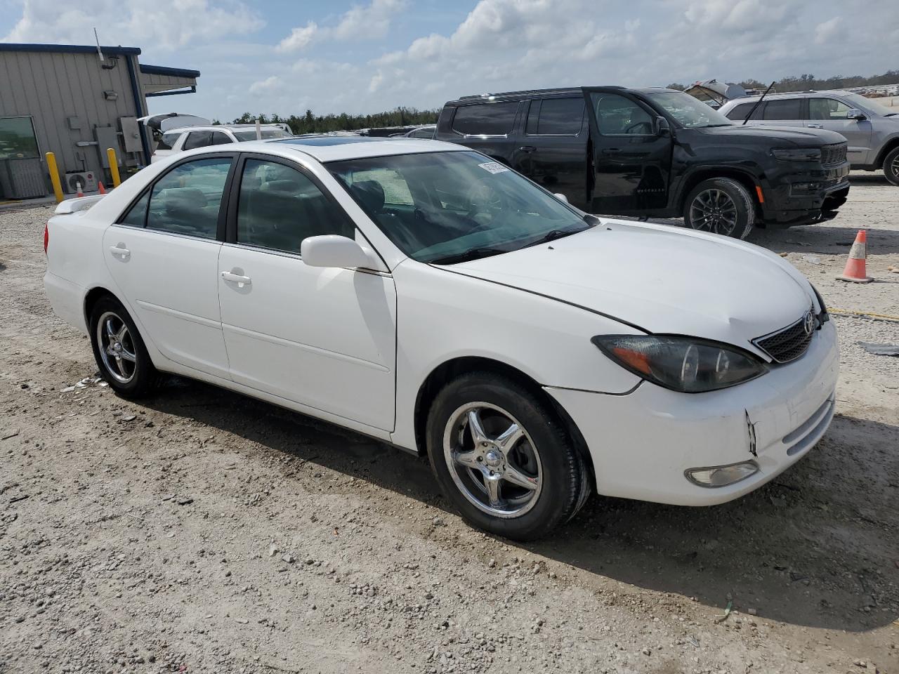 2002 Toyota Camry - Image 4