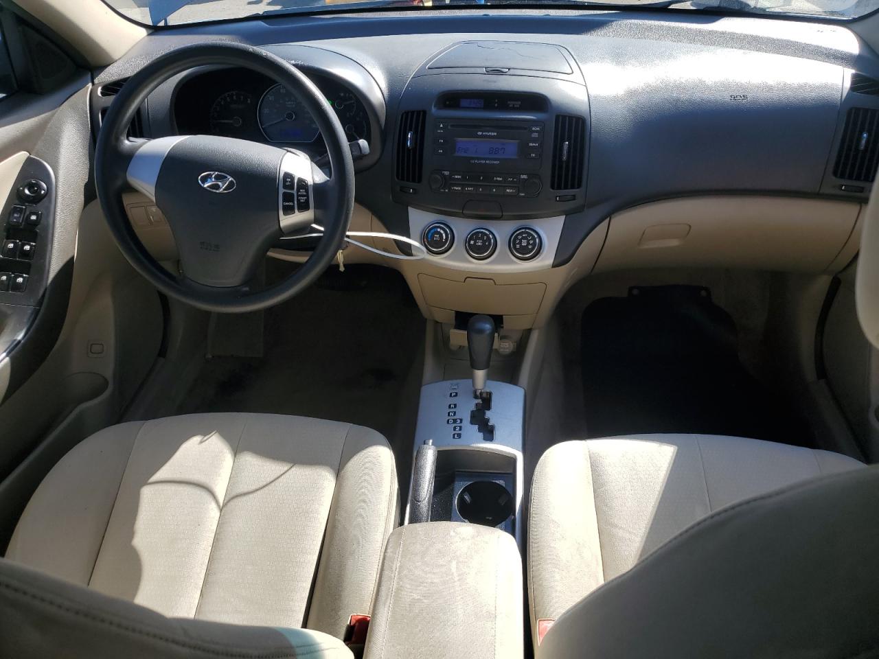 2007 Hyundai Elantra - Image 8