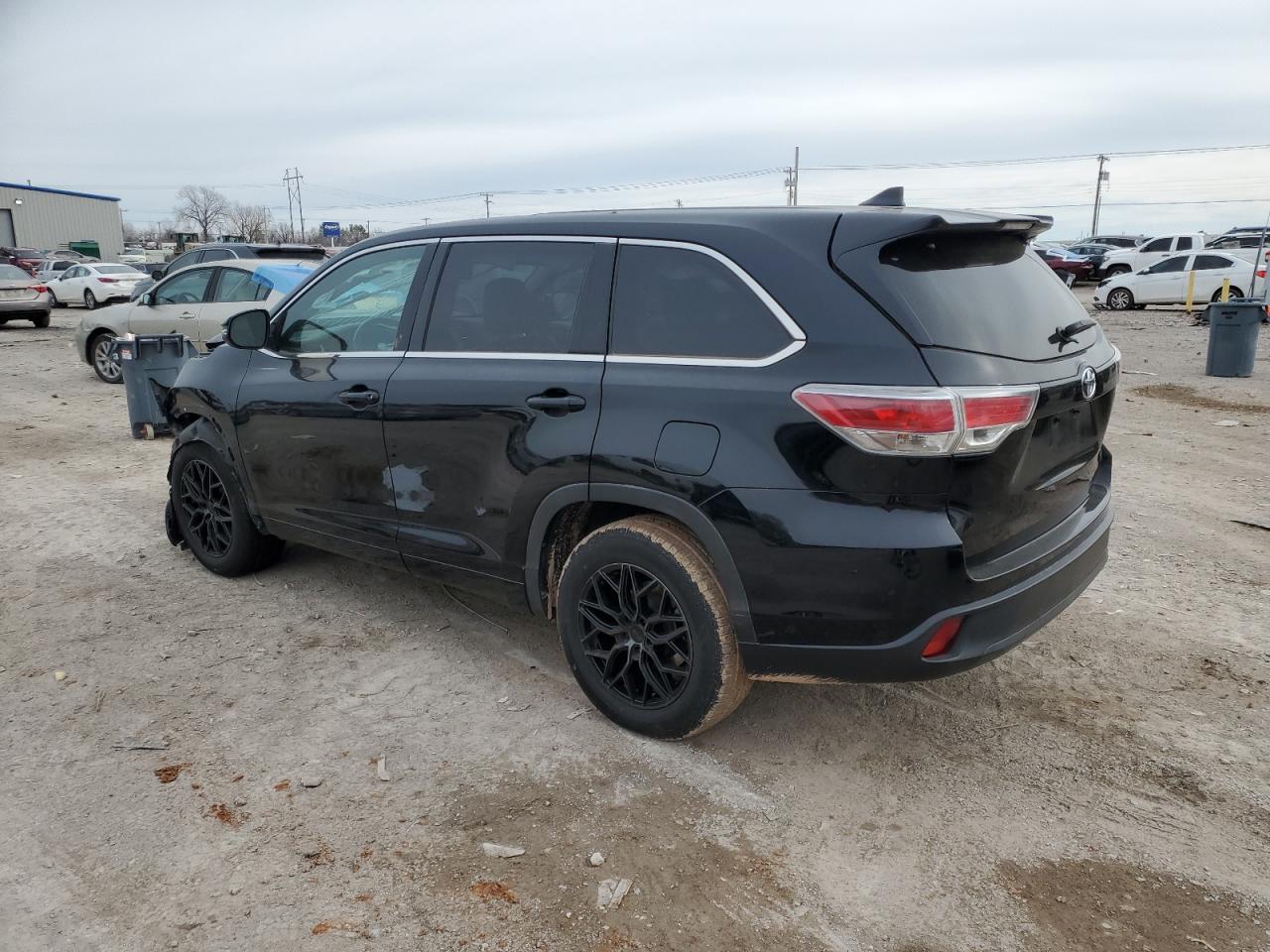2014 Toyota Highlander - Image 2