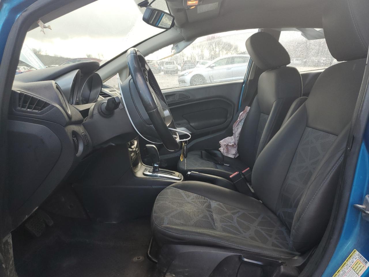 2012 Ford Fiesta - Image 7