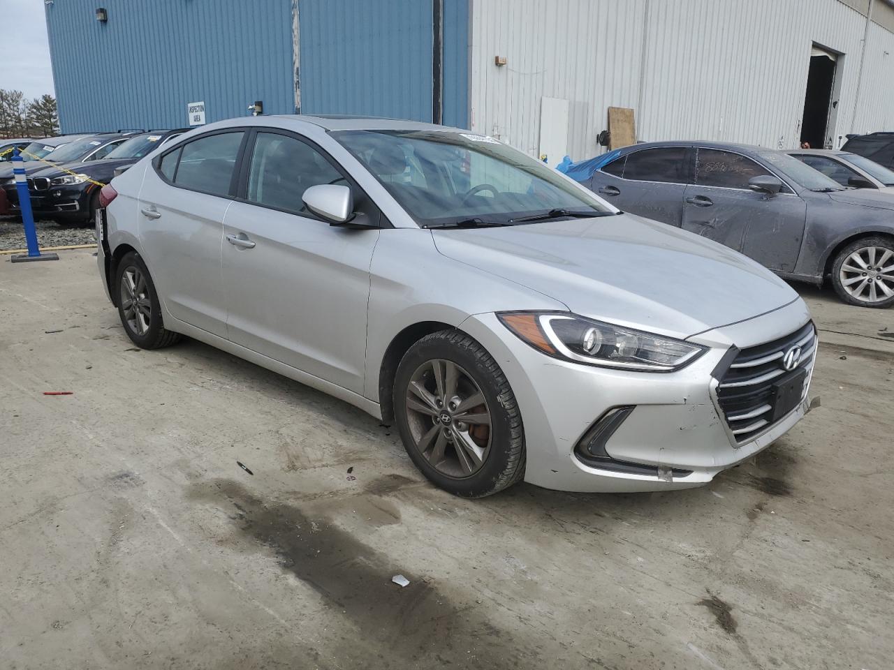 2018 Hyundai Elantra - Image 4
