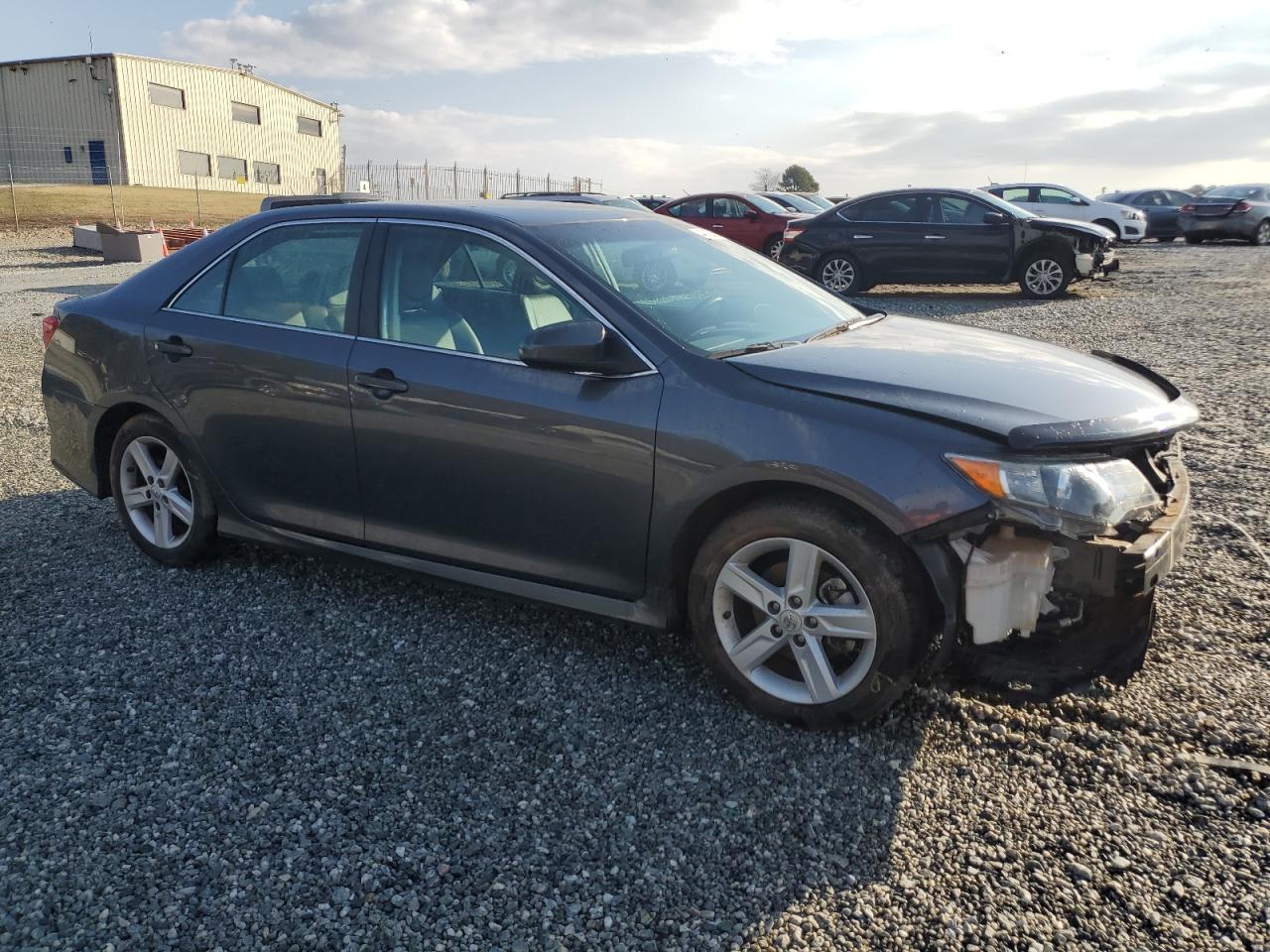 2013 Toyota Camry - Image 4