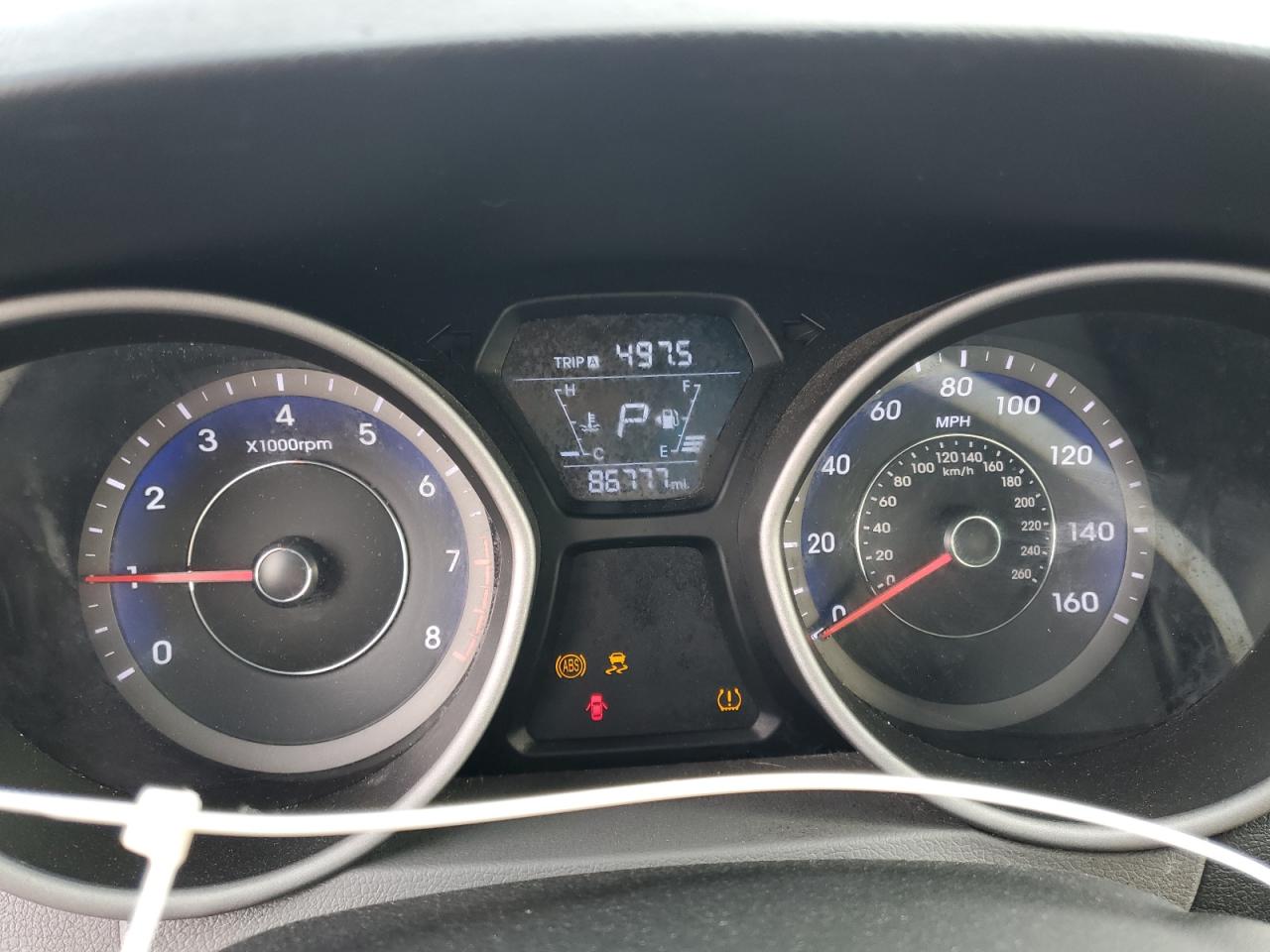 2015 Hyundai Elantra - Image 9