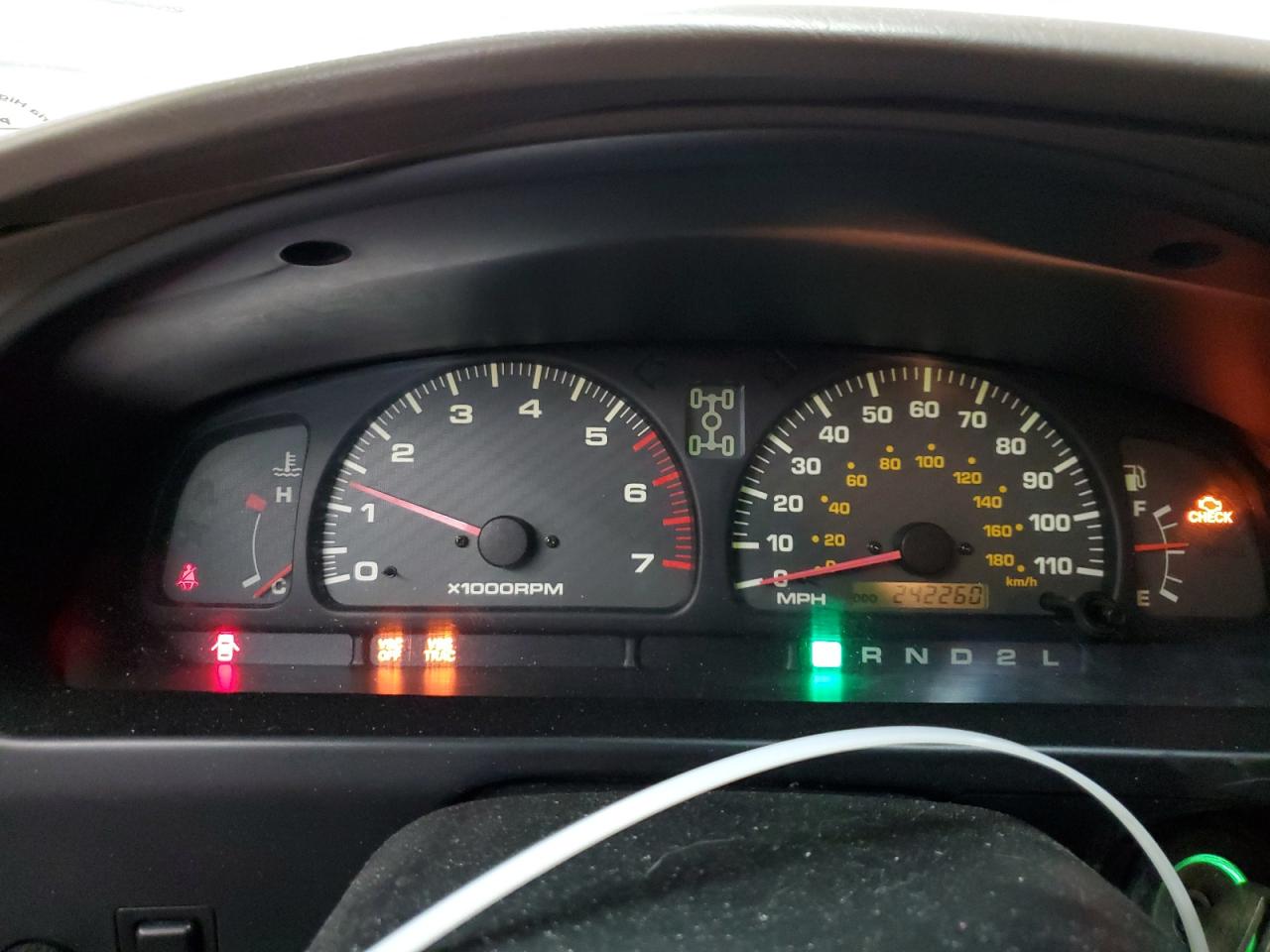 2002 Toyota 4Runner - Image 9