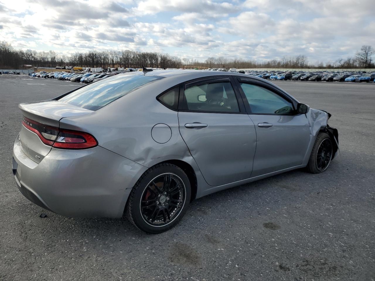 2015 Dodge Dart - Image 3