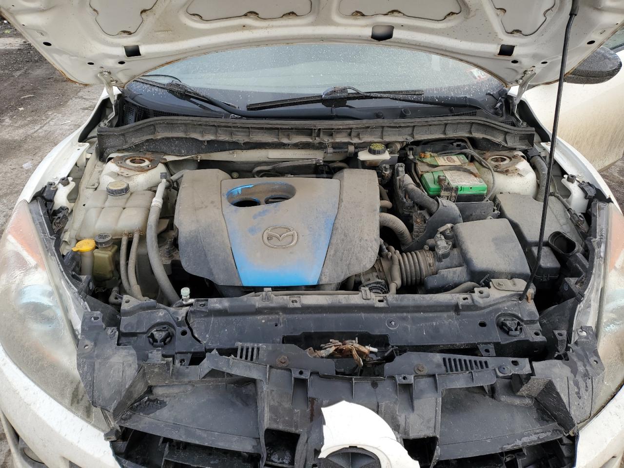 2012 Mazda 3 - Image 11