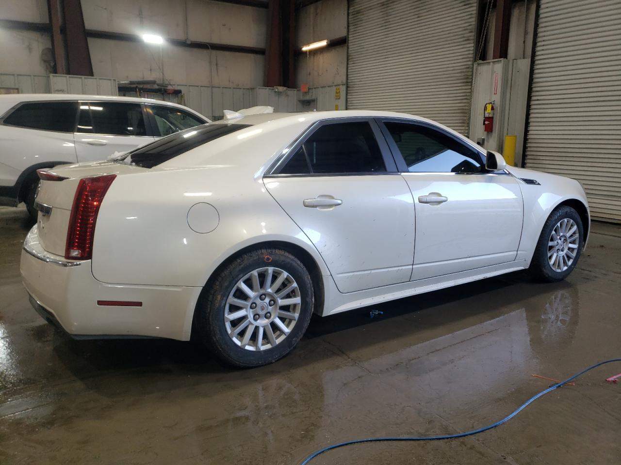 2010 Cadillac CTS - Image 3