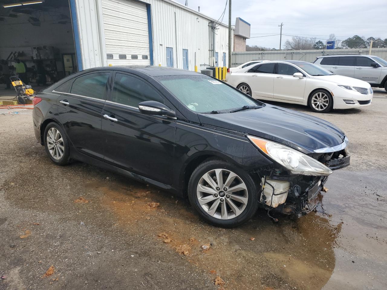 2014 Hyundai Sonata - Image 4