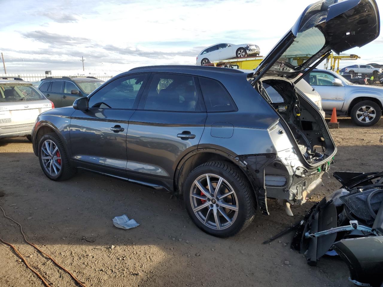 2024 Audi Q5 - Image 2