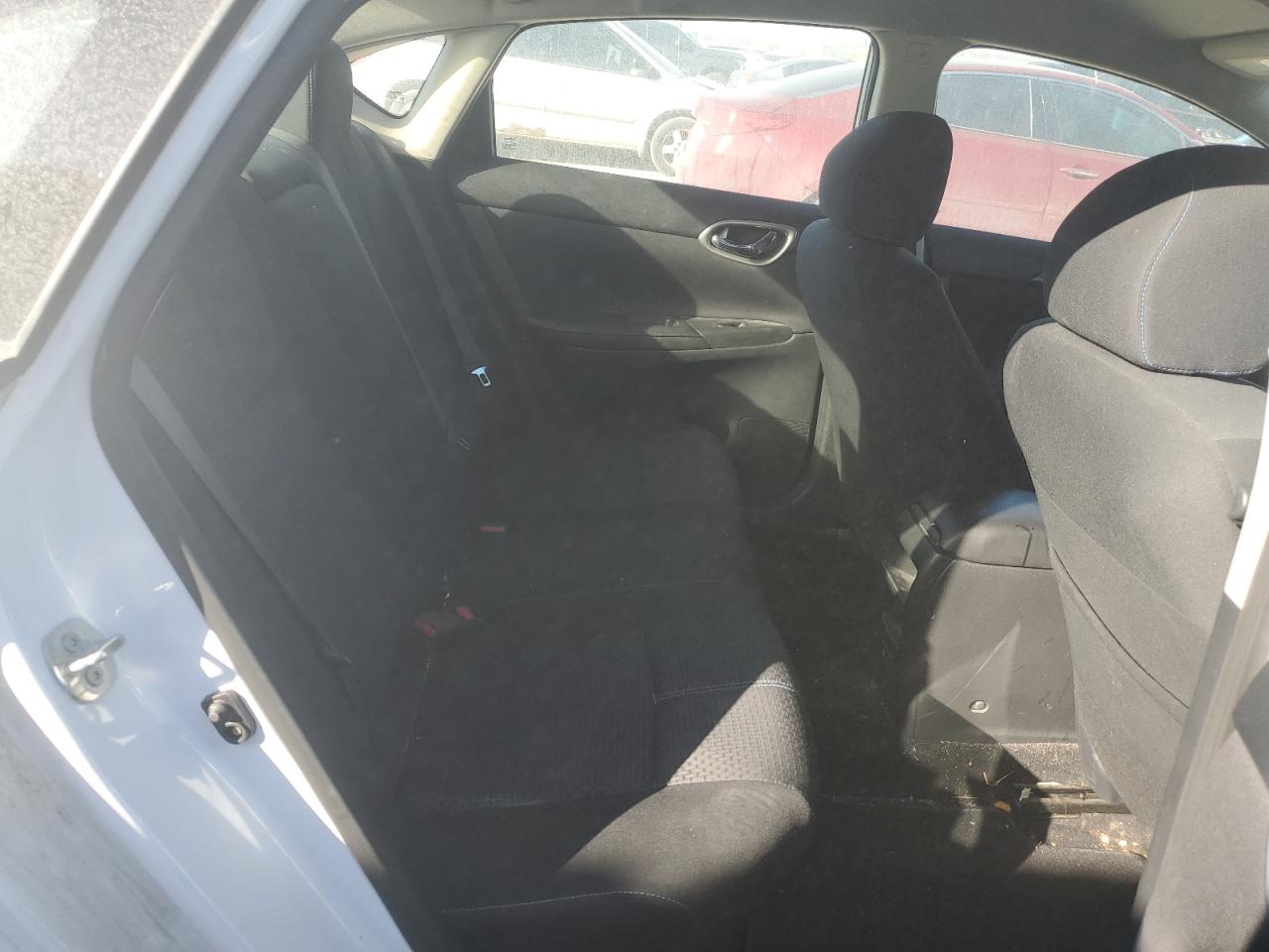 2019 Nissan Sentra - Image 10