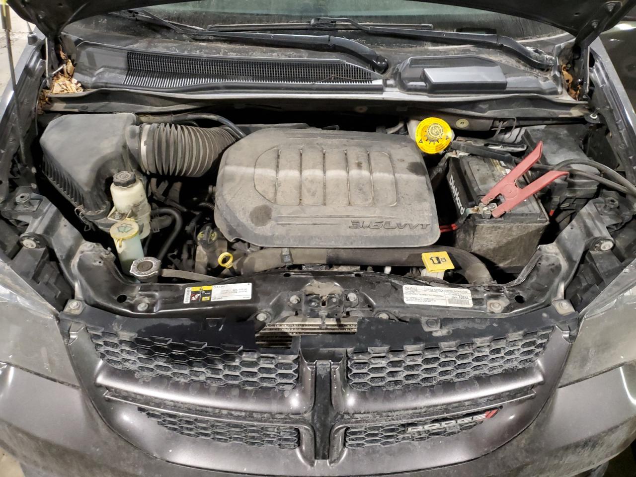 2019 Dodge Caravan - Image 12