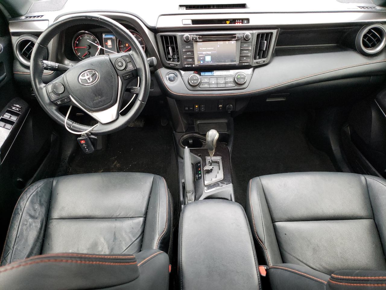 2018 Toyota RAV 4 - Image 8