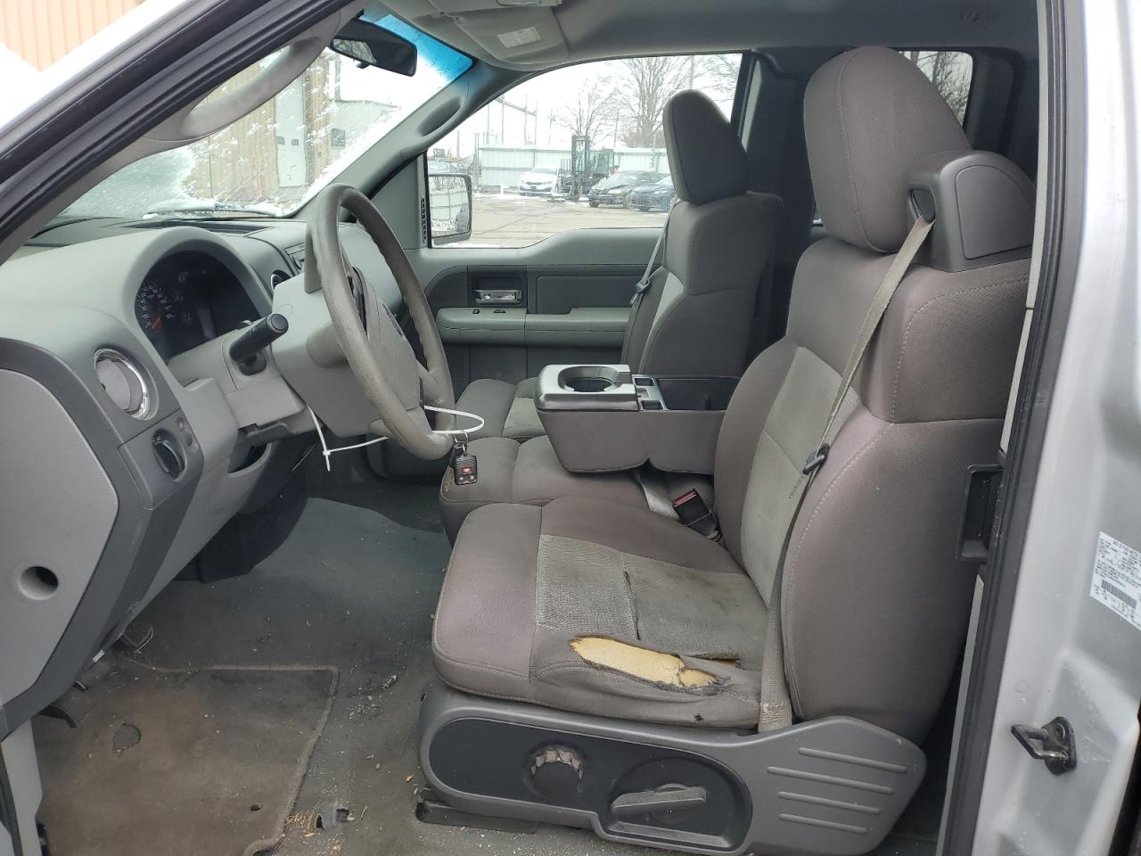 2004 Ford F-150 - Image 7
