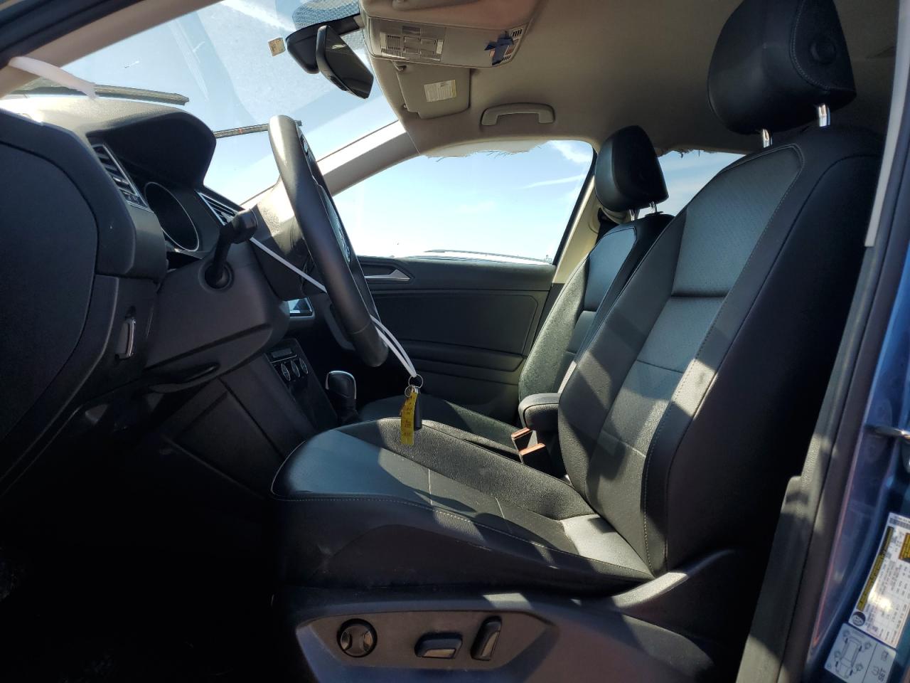 2020 Volkswagen Tiguan - Image 7
