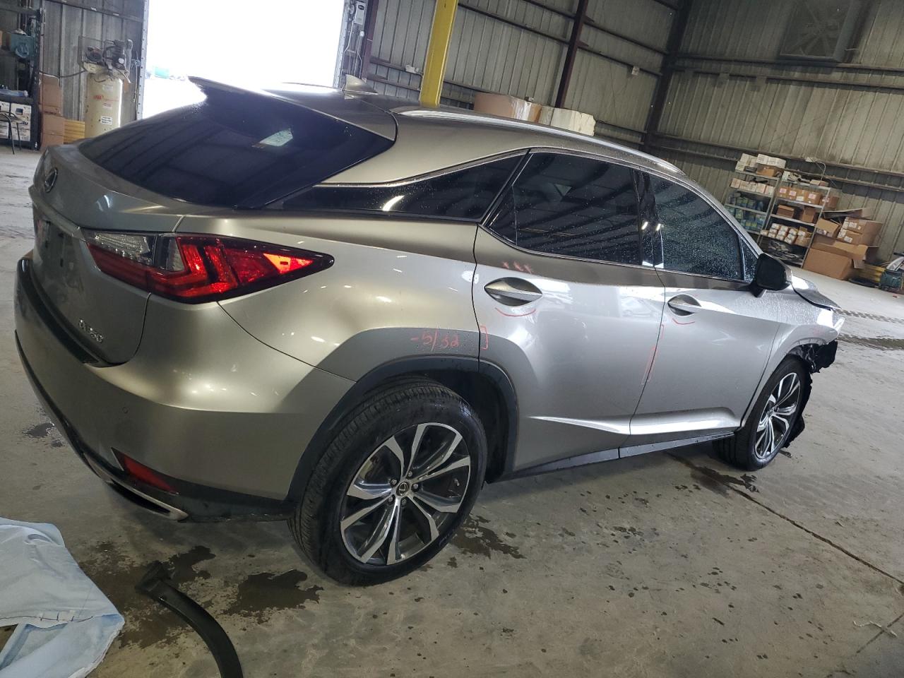 2021 Lexus RX - Image 3