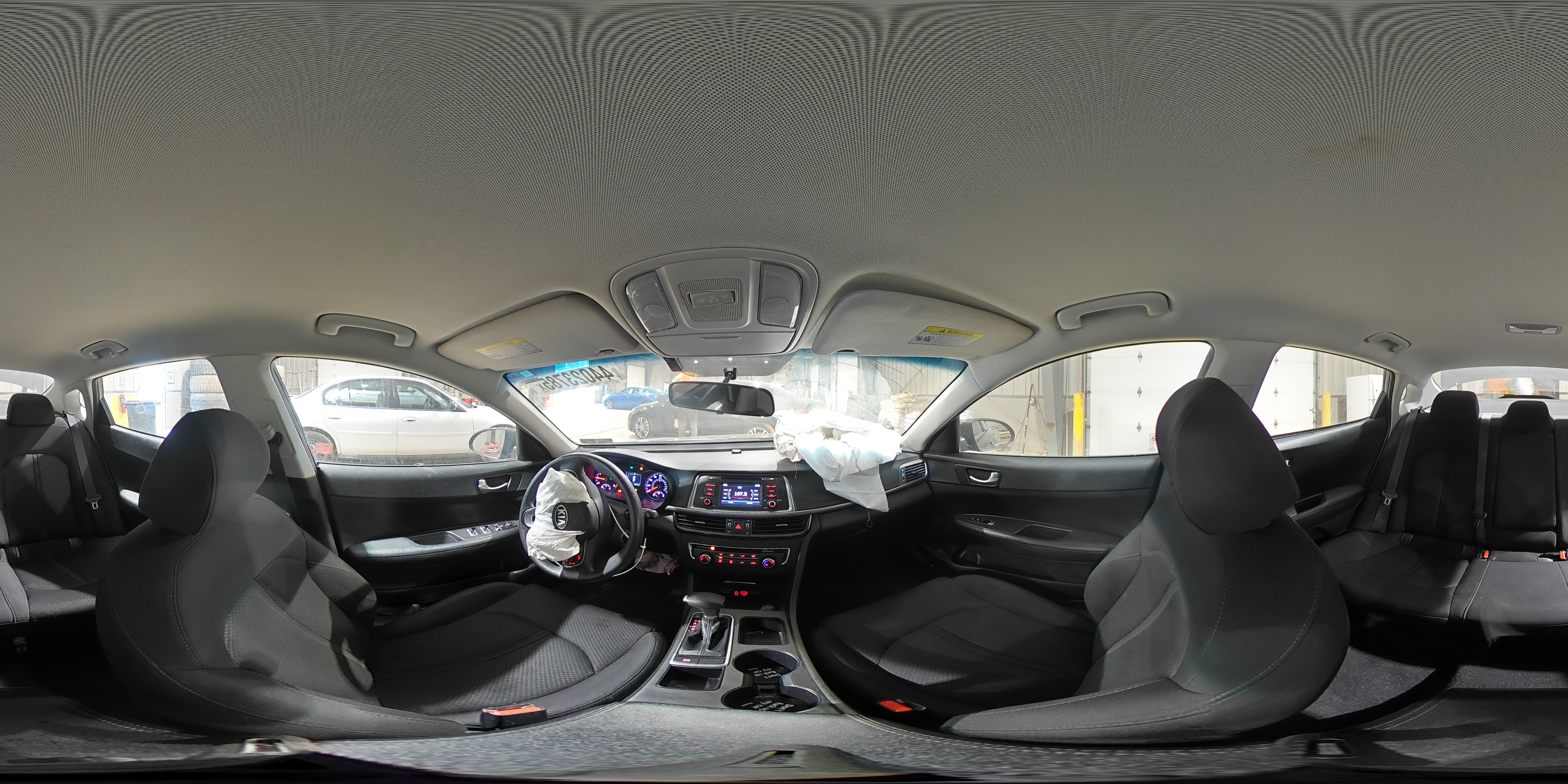 2017 Kia Optima - Image 13