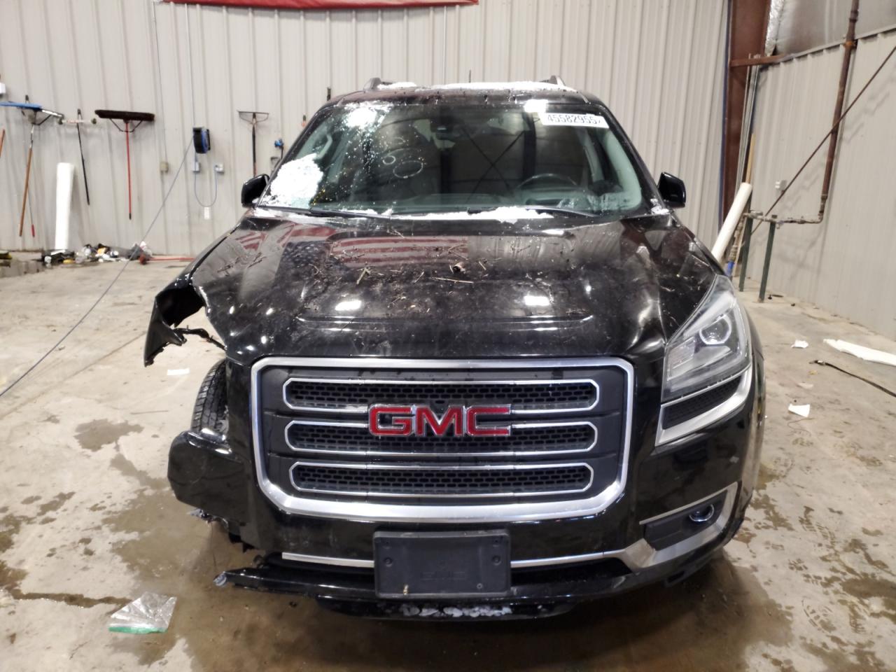 2017 GMC Acadia - Image 5