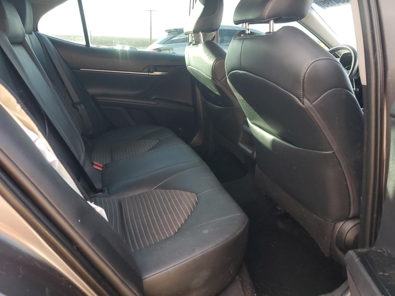 2019 Toyota Camry - Image 10