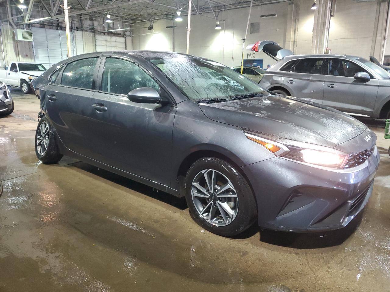 2024 Kia Forte - Image 4