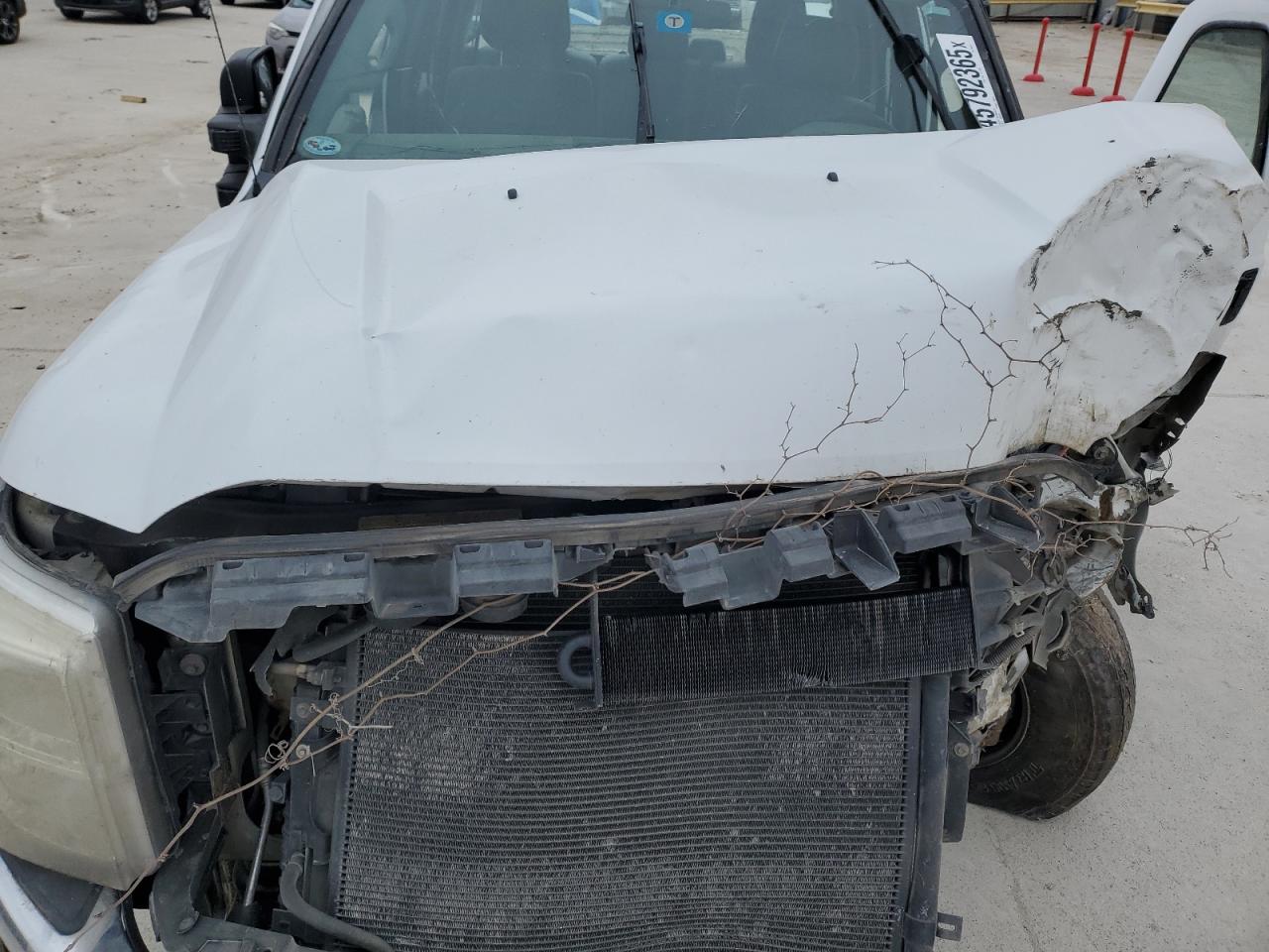 2015 Ford F250 - Image 11