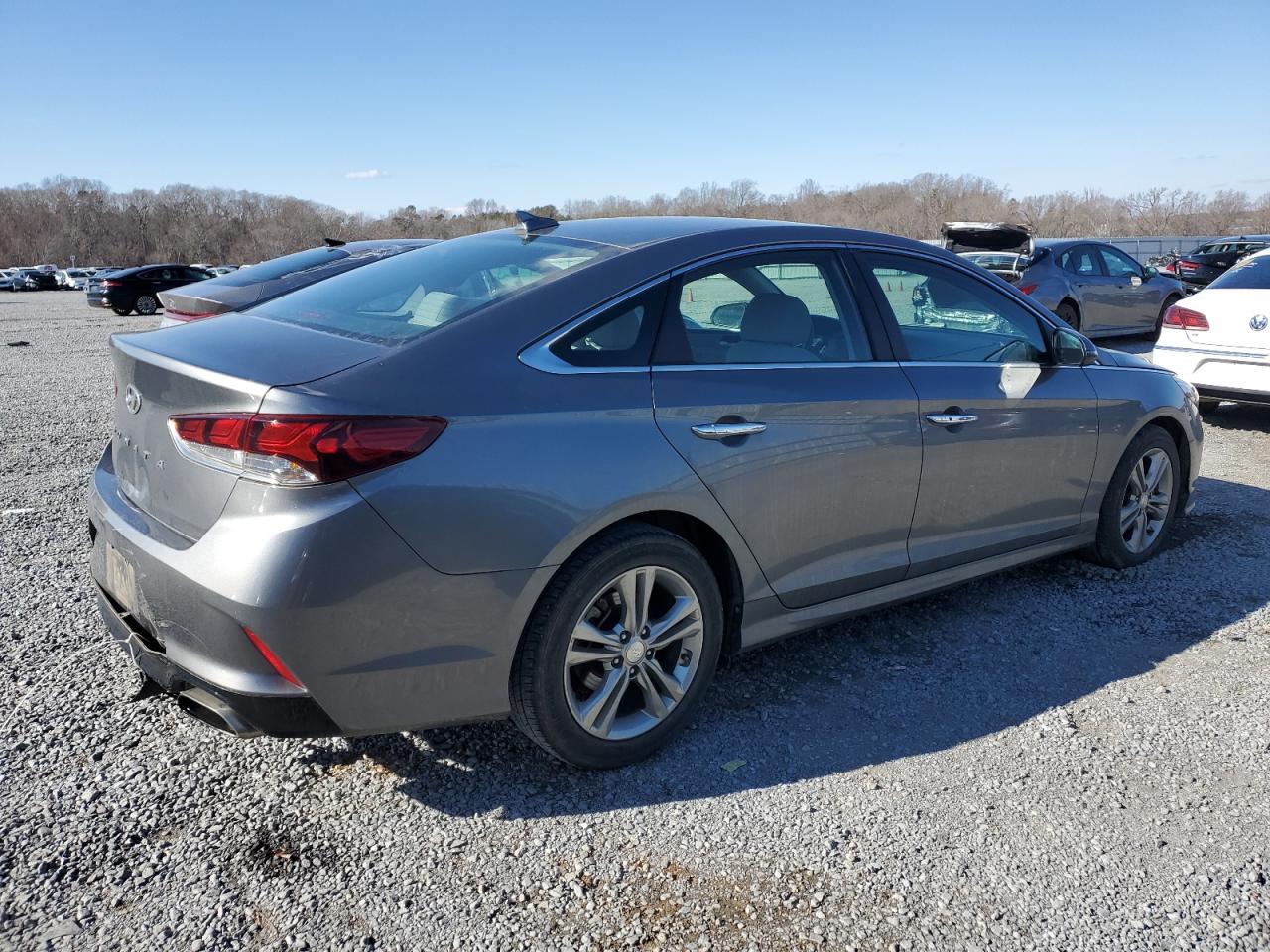 2018 Hyundai Sonata - Image 3