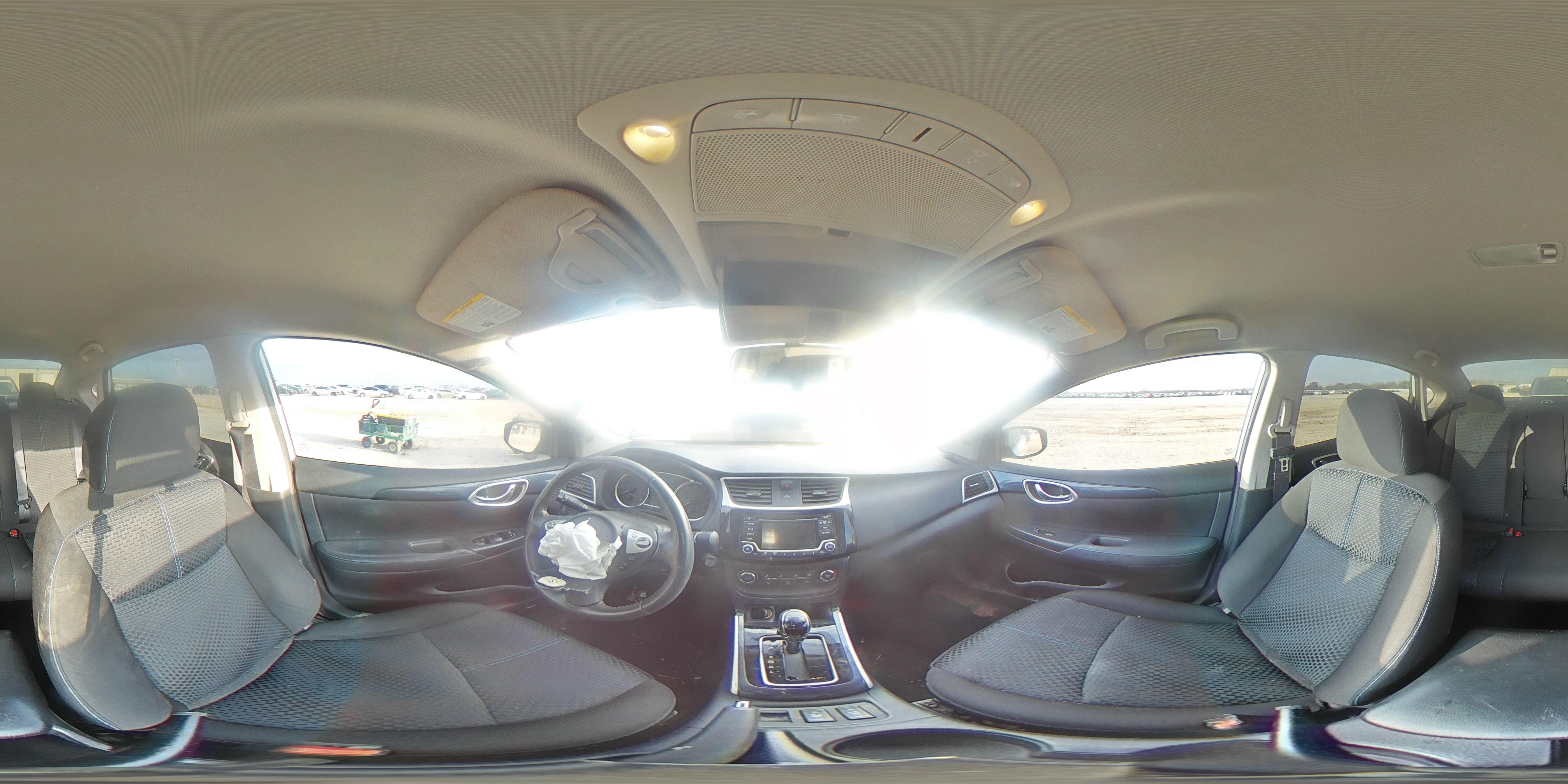 2016 Nissan Sentra - Image 12