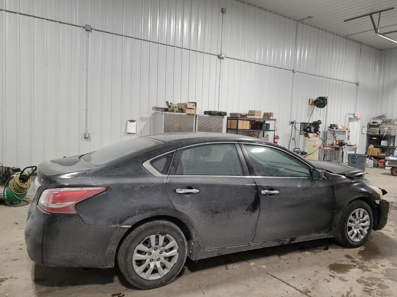 2013 Nissan Altima - Image 3