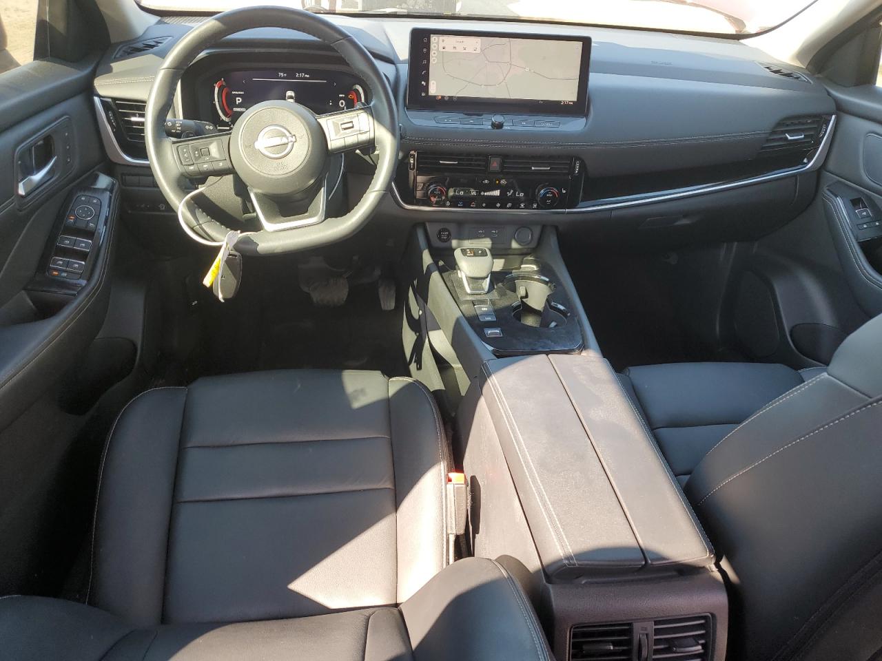 2024 Nissan Rogue - Image 8