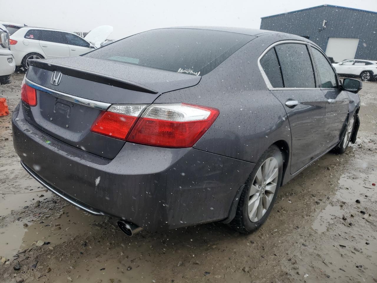 2015 Honda Accord - Image 3