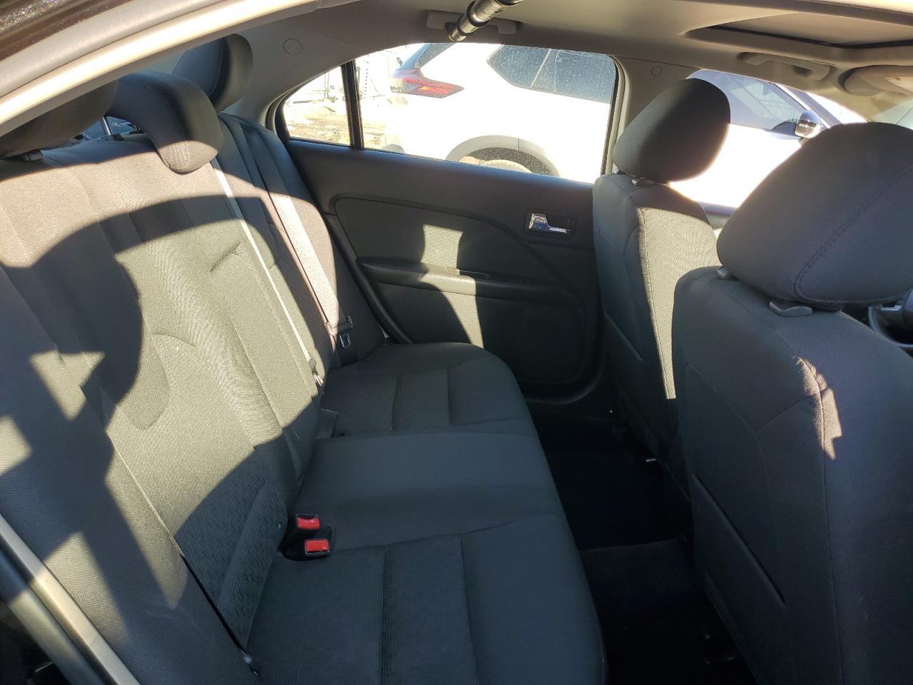 2011 Ford Fusion - Image 10