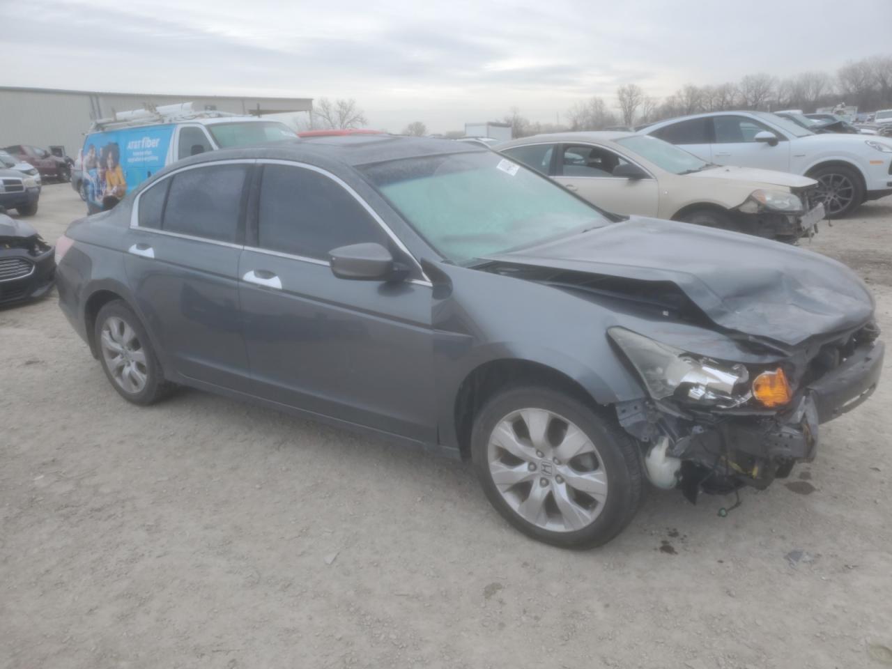 2010 Honda Accord - Image 4
