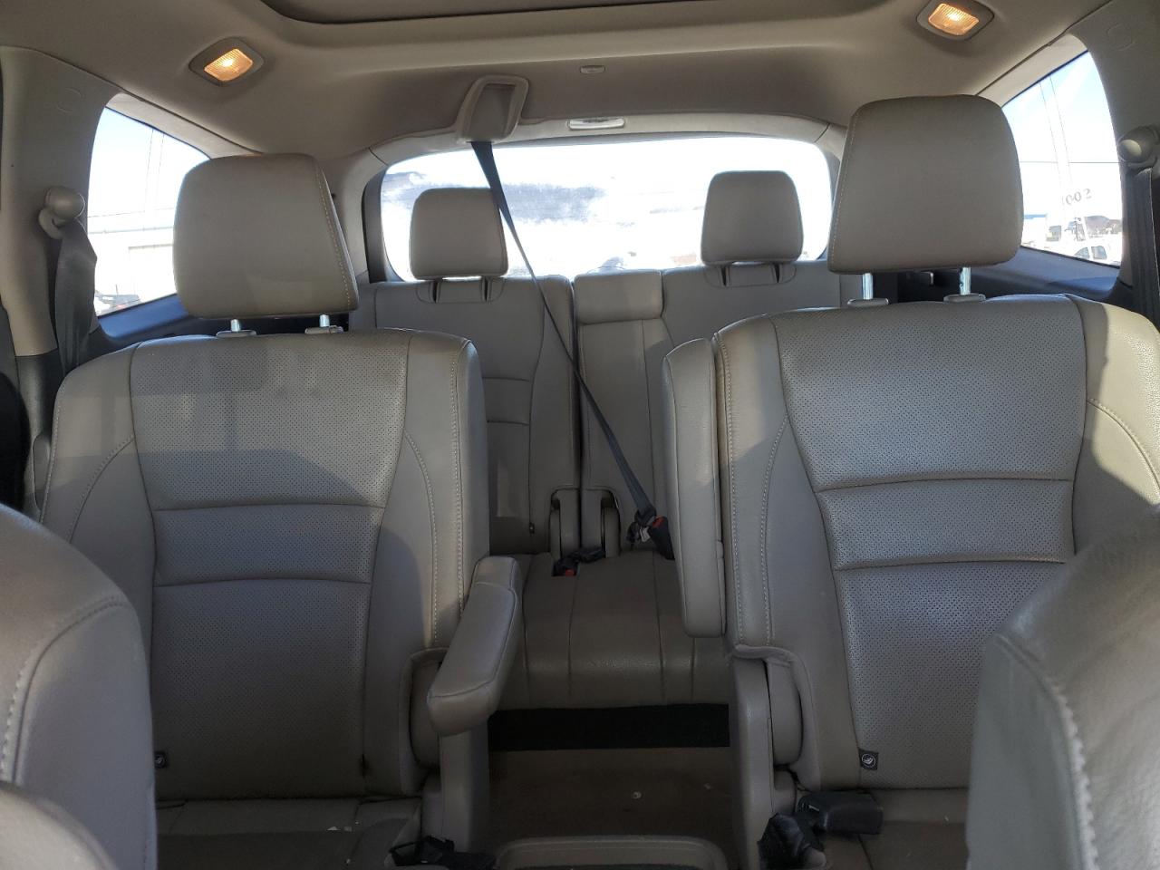 2016 Honda Pilot Elite VIN: 5FNYF6H06GB002601 Lot: 45321765